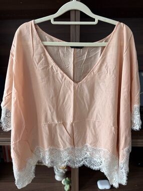 Women's Peach Lace-Trim V-Neck Tunic